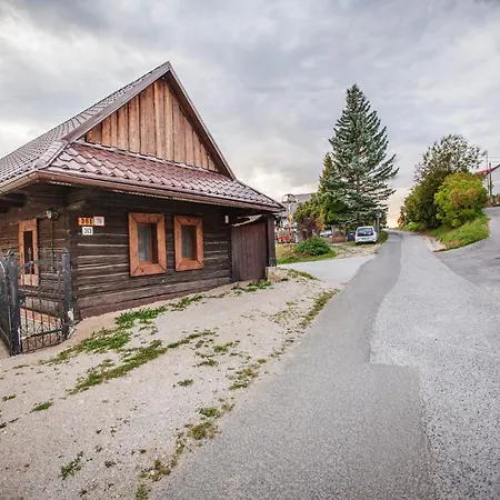 Petruskov Dvor * Brezno