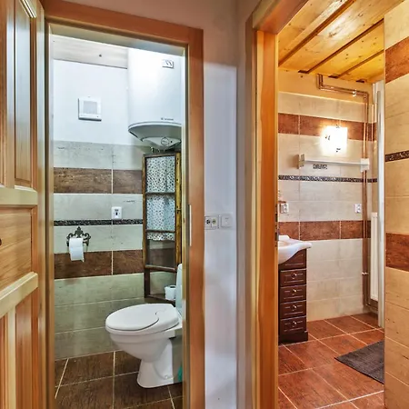 בית נופש Petruskov Dvor ברזנו